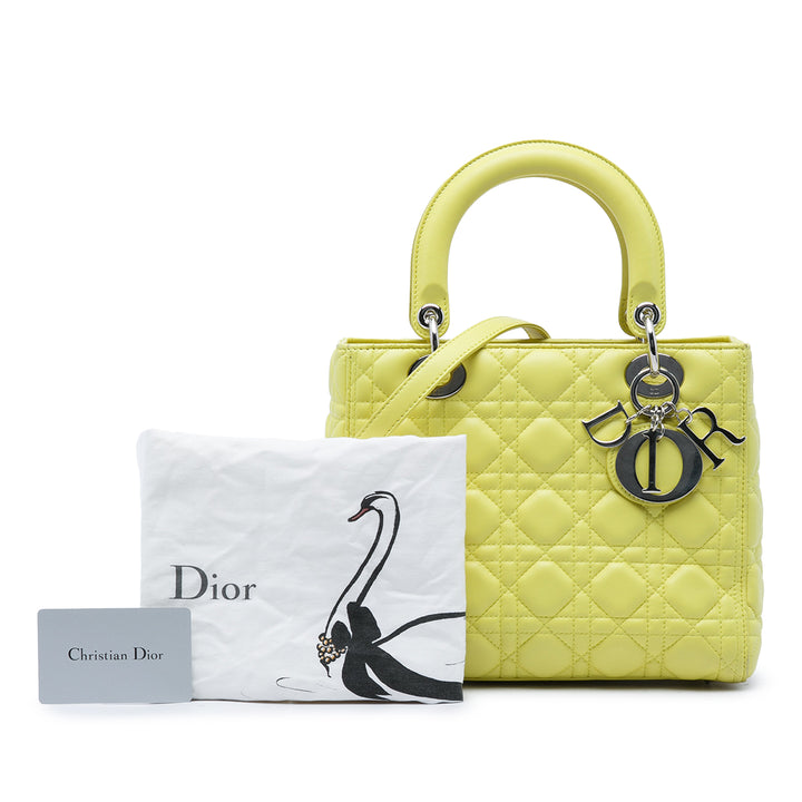 Lady Dior Cannage Moyen Cuir d'agneau Jaune