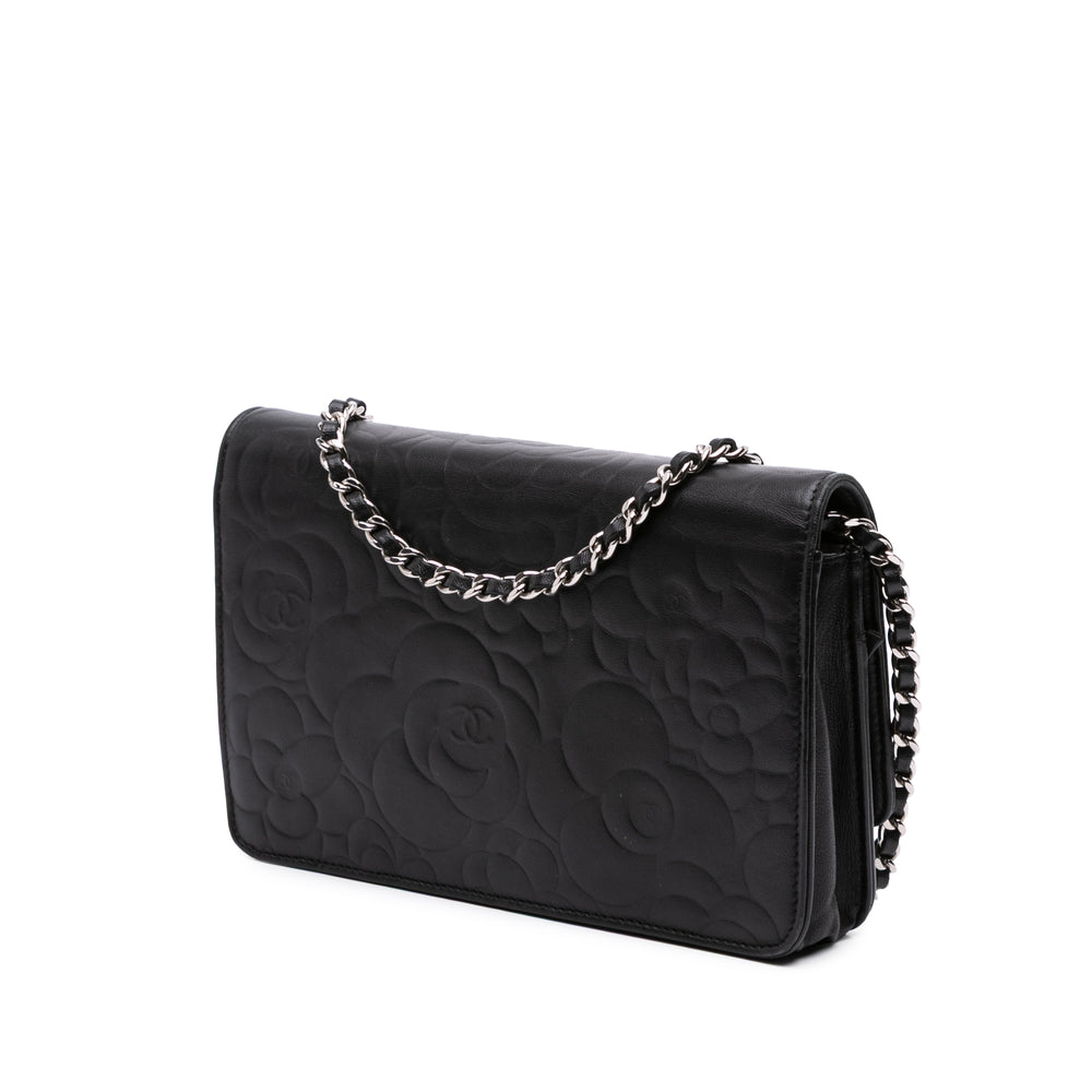 Chanel Camellia Embossed Cuir d’agneau Portefeuille On Chain Noir – GABY PARIS Authentique