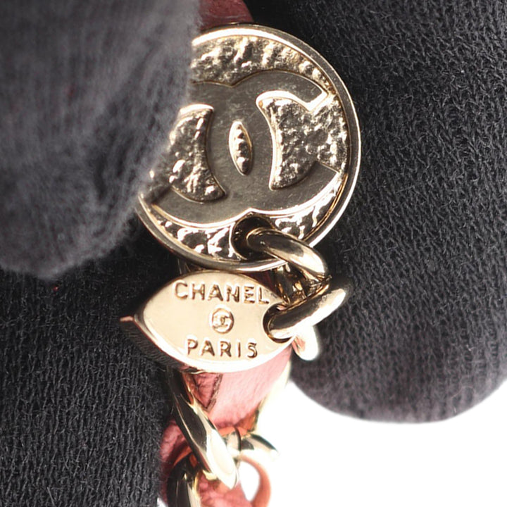 Chanel Mini CC Cuir verni Camellia à rabat