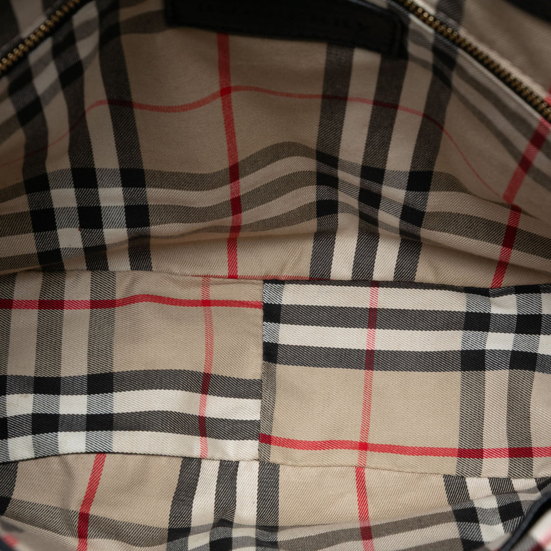 Burberry Grained Maydown Sac Moyen Noir – vue 4 – GABY PARIS