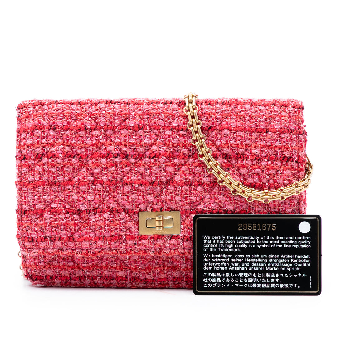 Chanel Matelassé Tweed Reissue 2.55 Wallet on Chain – GABY PARIS Authentique