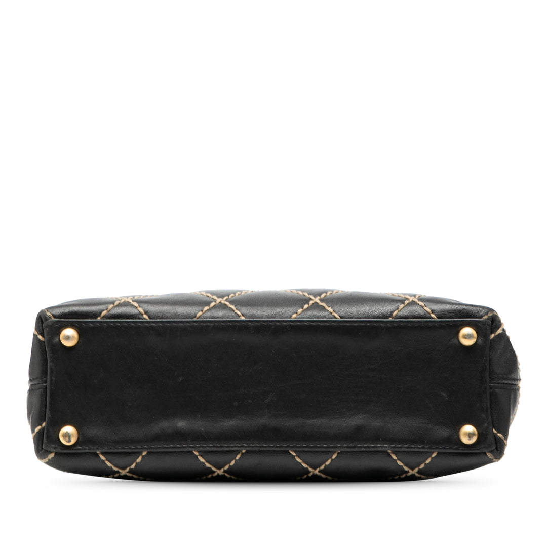 Chanel Small CC Matelassé Cuir de veau Wild Stitch Cabas – GABY PARIS Authentique