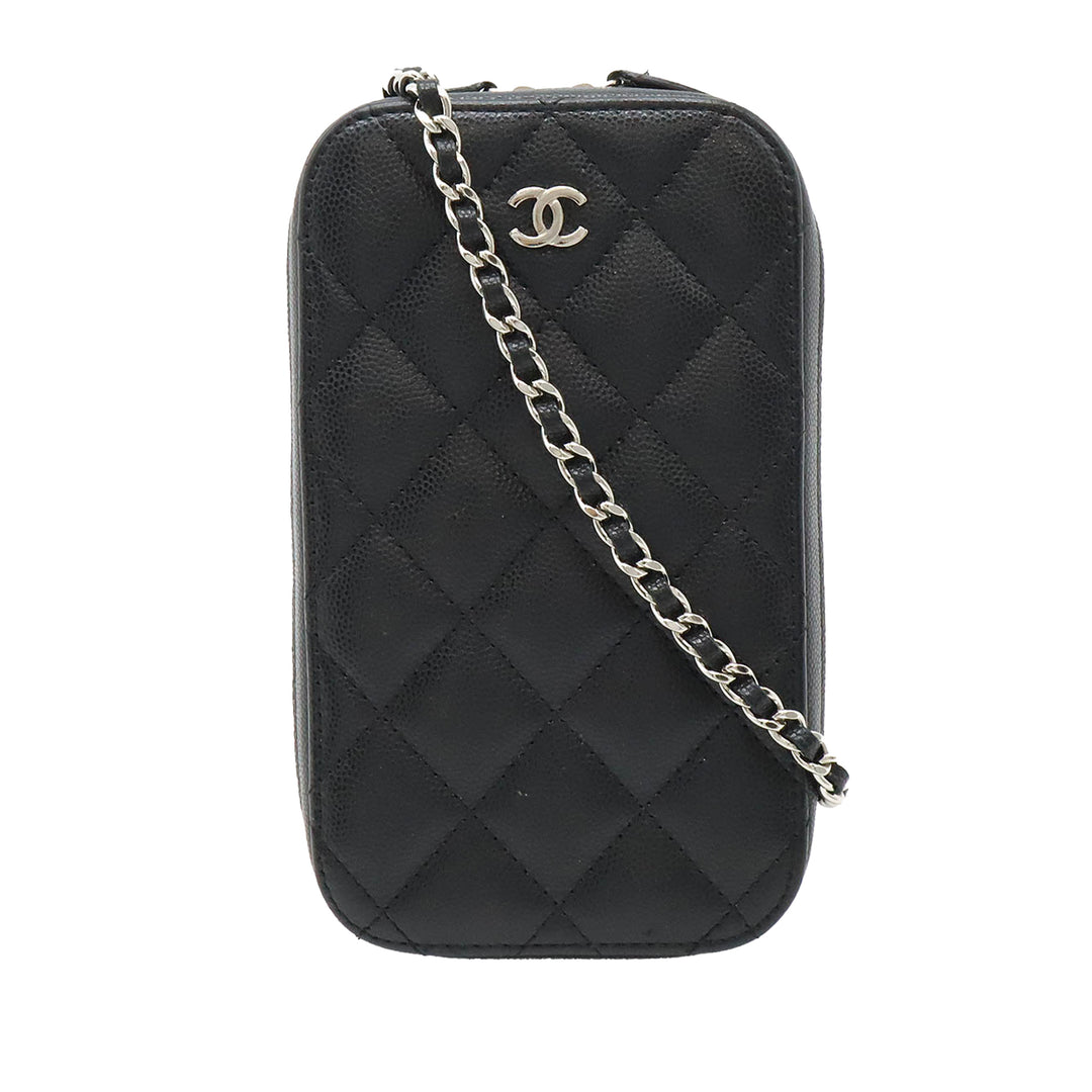 Chanel CC Matelassé Caviar Zip Phone Étui