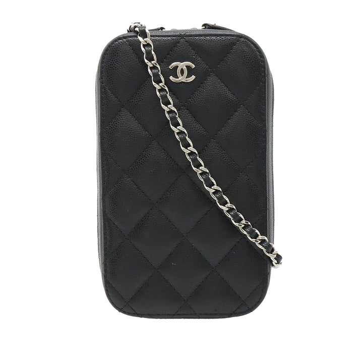 Chanel CC Matelassé Caviar Zip Phone Étui