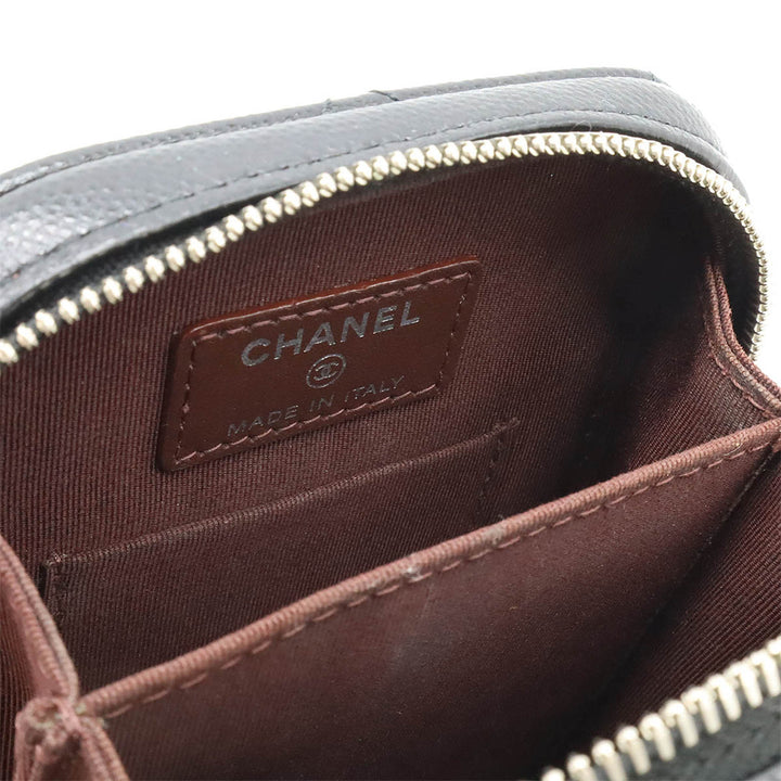 Chanel CC Matelassé Caviar Zip Phone Étui