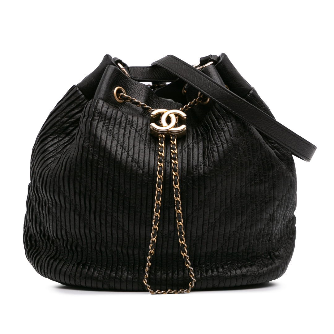 Medium Crumpled Calfskin Coco Pleats Drawstring Bucket Bag Black - Gaby Paris