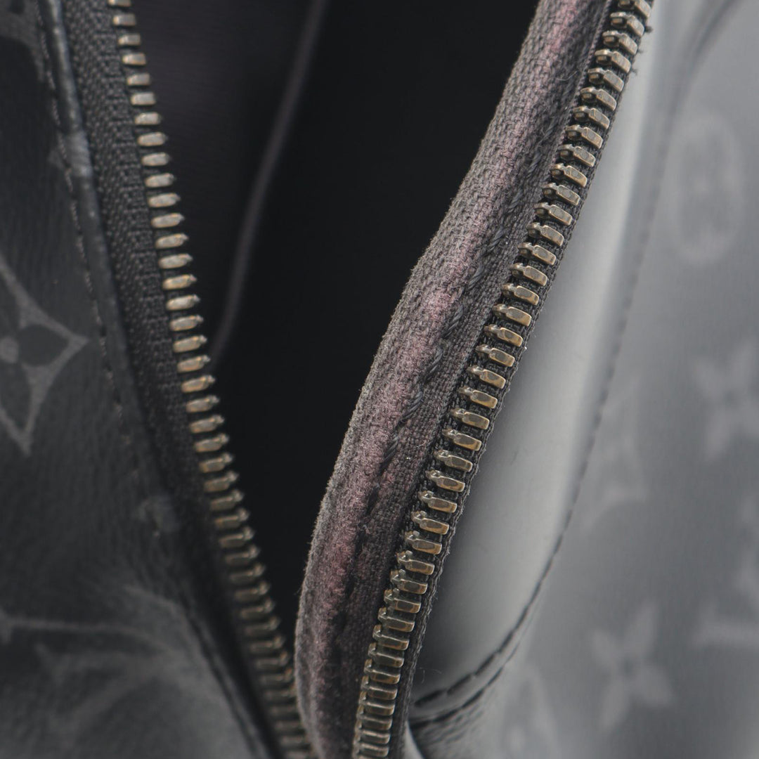 Louis Vuitton Monogram Eclipse Explorer Bumbag Noir