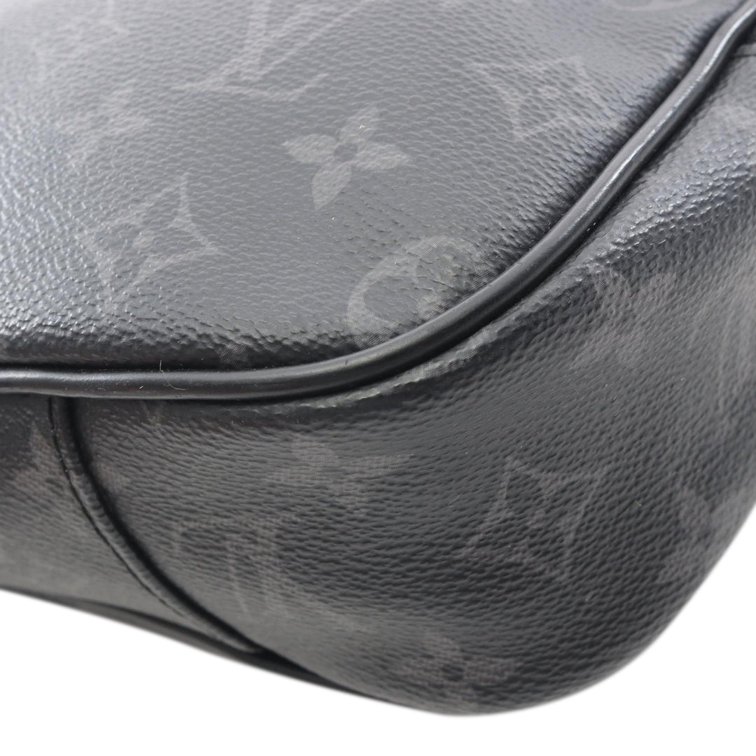 Louis Vuitton Monogram Eclipse Explorer Bumbag Noir