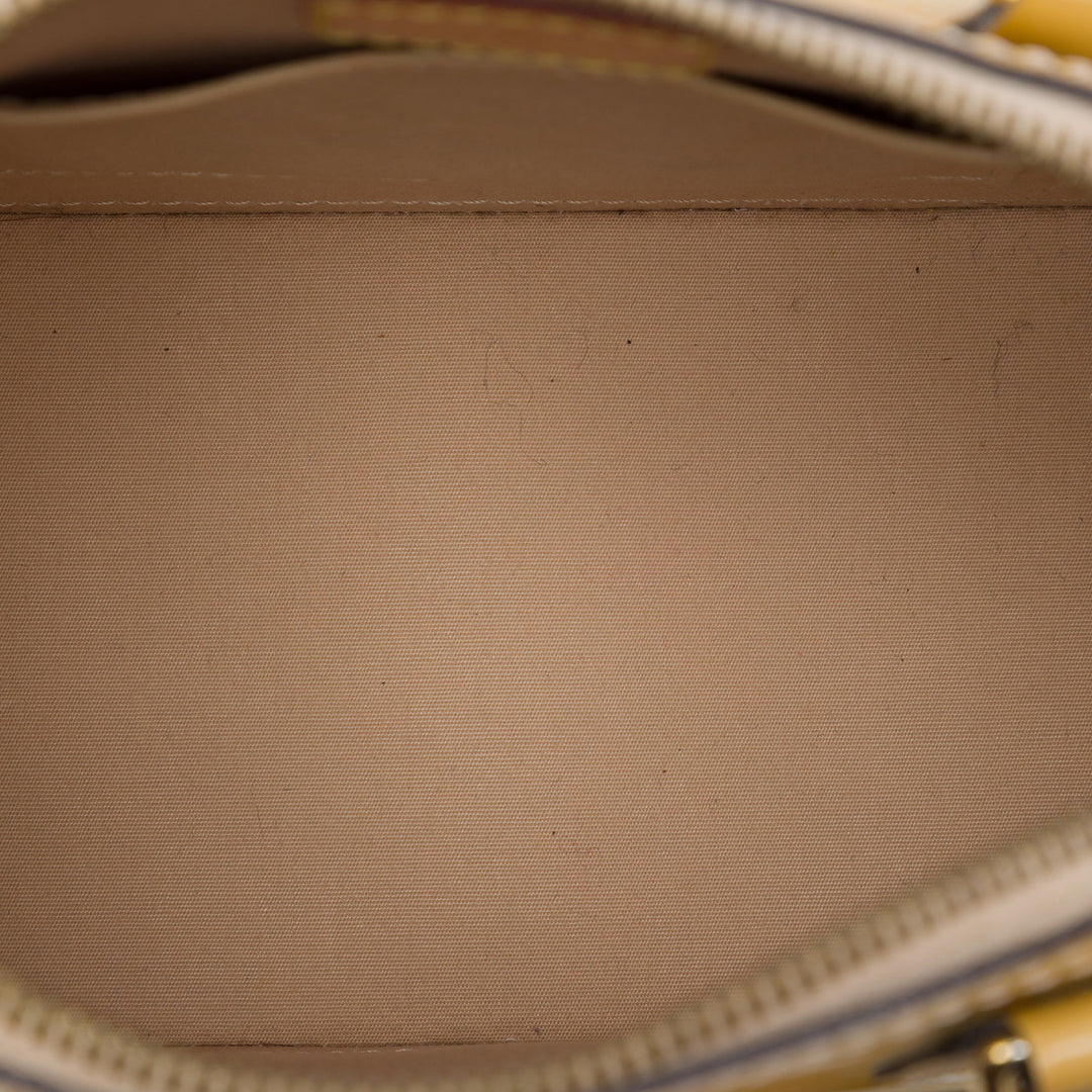 Louis Vuitton Sac à main Alma Monogram BB Cuir verni Jaune – vue 4 – GABY PARIS