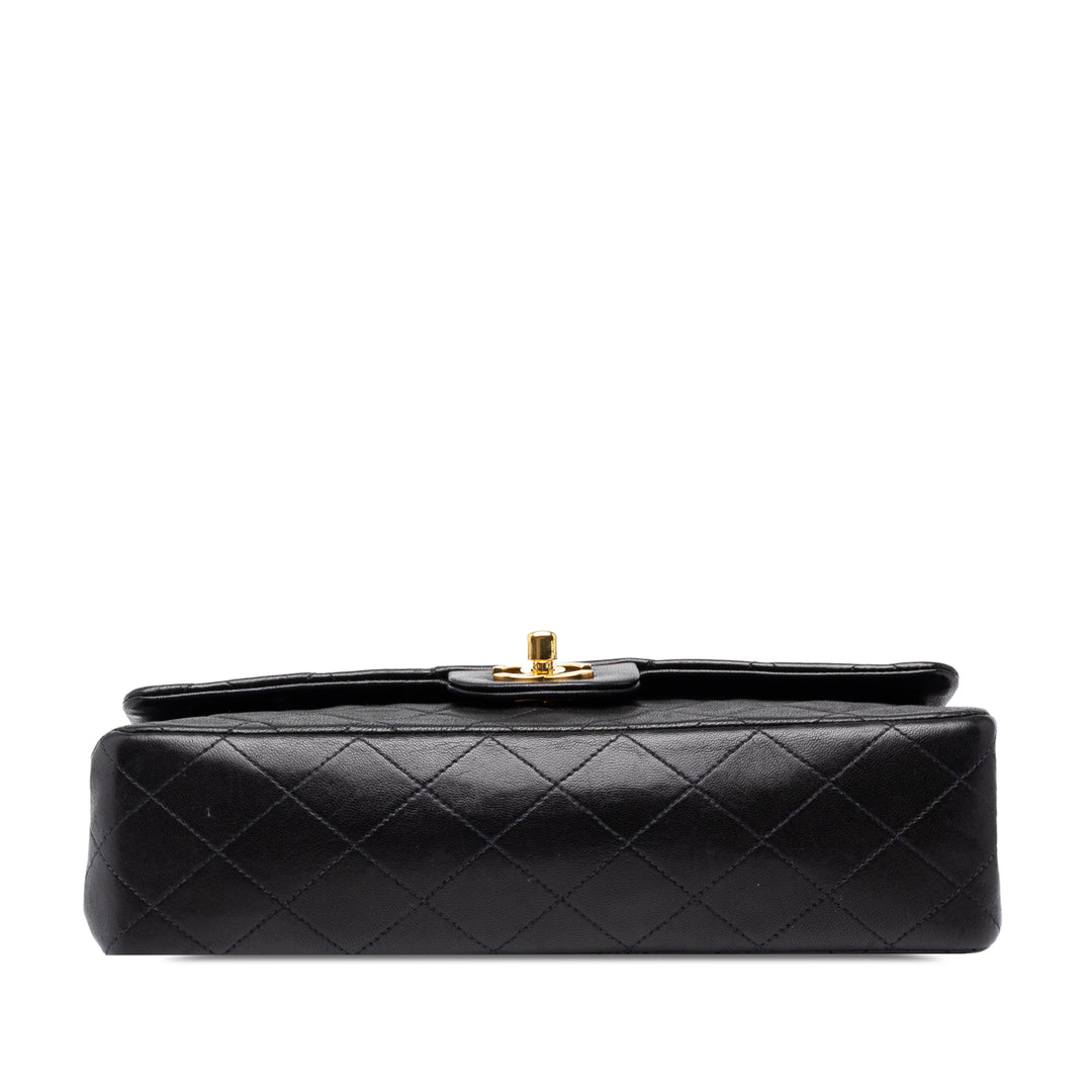 Chanel Sac porté épaule Classic Double rabat Moyen Cuir d'agneau Noir – vue 3 – GABY PARIS
