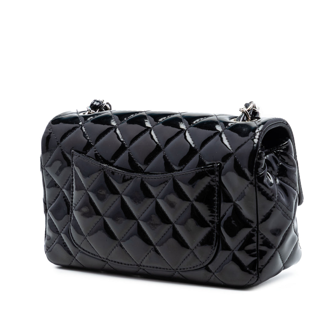 Chanel Mini Rectangular Classic Cuir verni Simple rabat