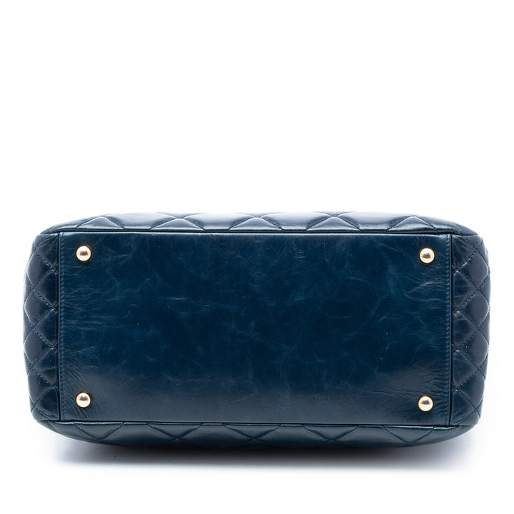 Chanel Medium Matelassé Glazed Cuir de veau Daily Walk Double Zip Sac bandoulière