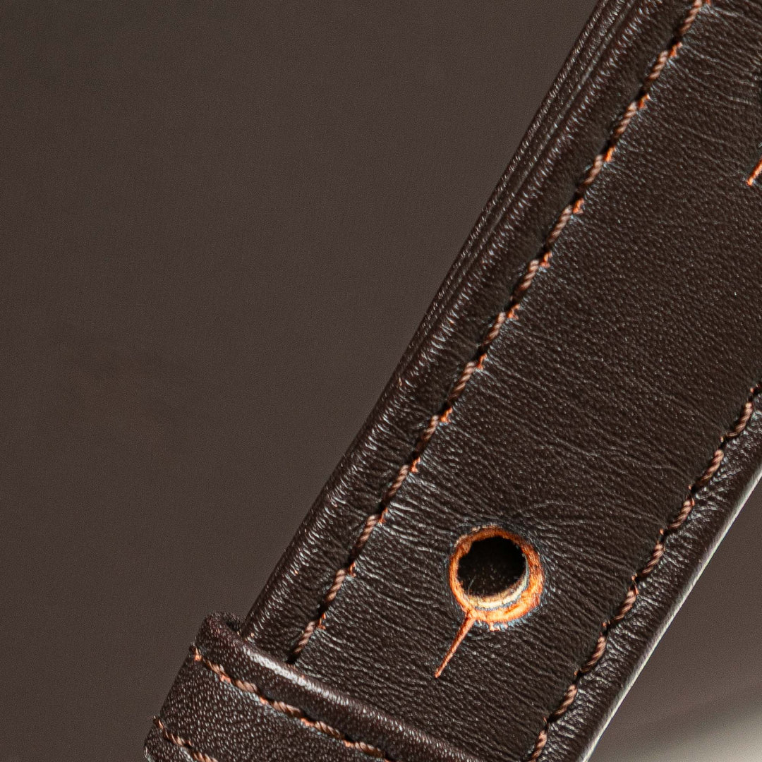 Burberry Jacquard and Cuir Knight Sac porté croisé Marron – GABY PARIS Authentique