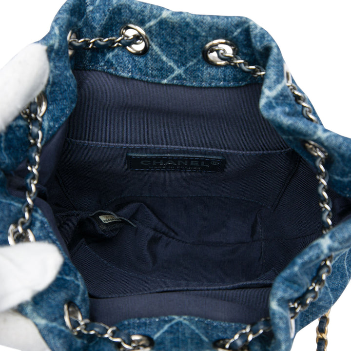 Chanel Imprimé et Matelassé Gabrielle Sac seau Petit Jean Bleu – vue 4 – GABY PARIS