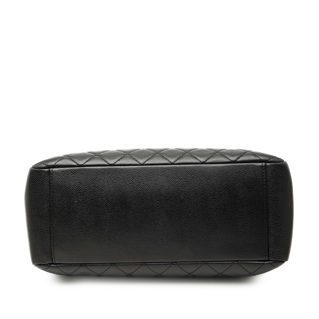 Chanel Caviar Grand Shopping Cabas