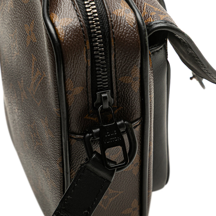 Louis Vuitton Monogram Macassar Christopher Wearable Marron – GABY PARIS Authentique
