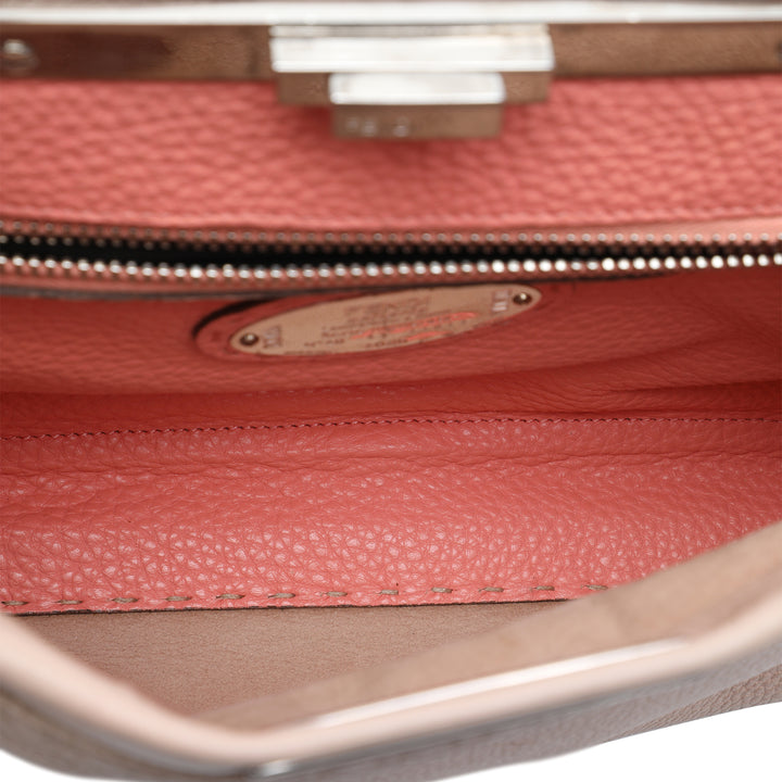 Fendi Selleria Peekaboo Iconic Sac Moyen Rose – vue 4 – GABY PARIS