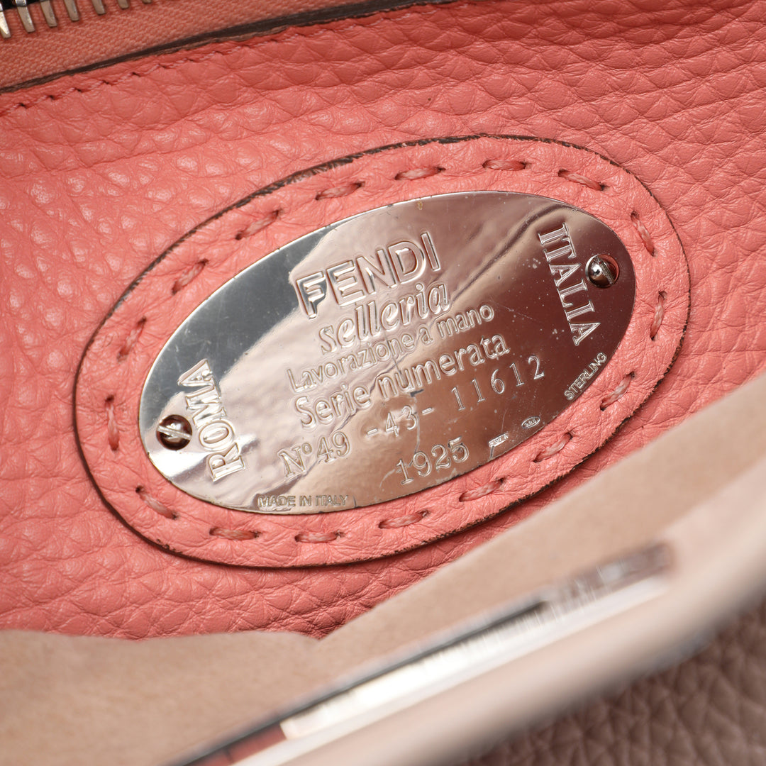 Fendi Selleria Peekaboo Iconic Sac Moyen Rose – vue 5 – GABY PARIS