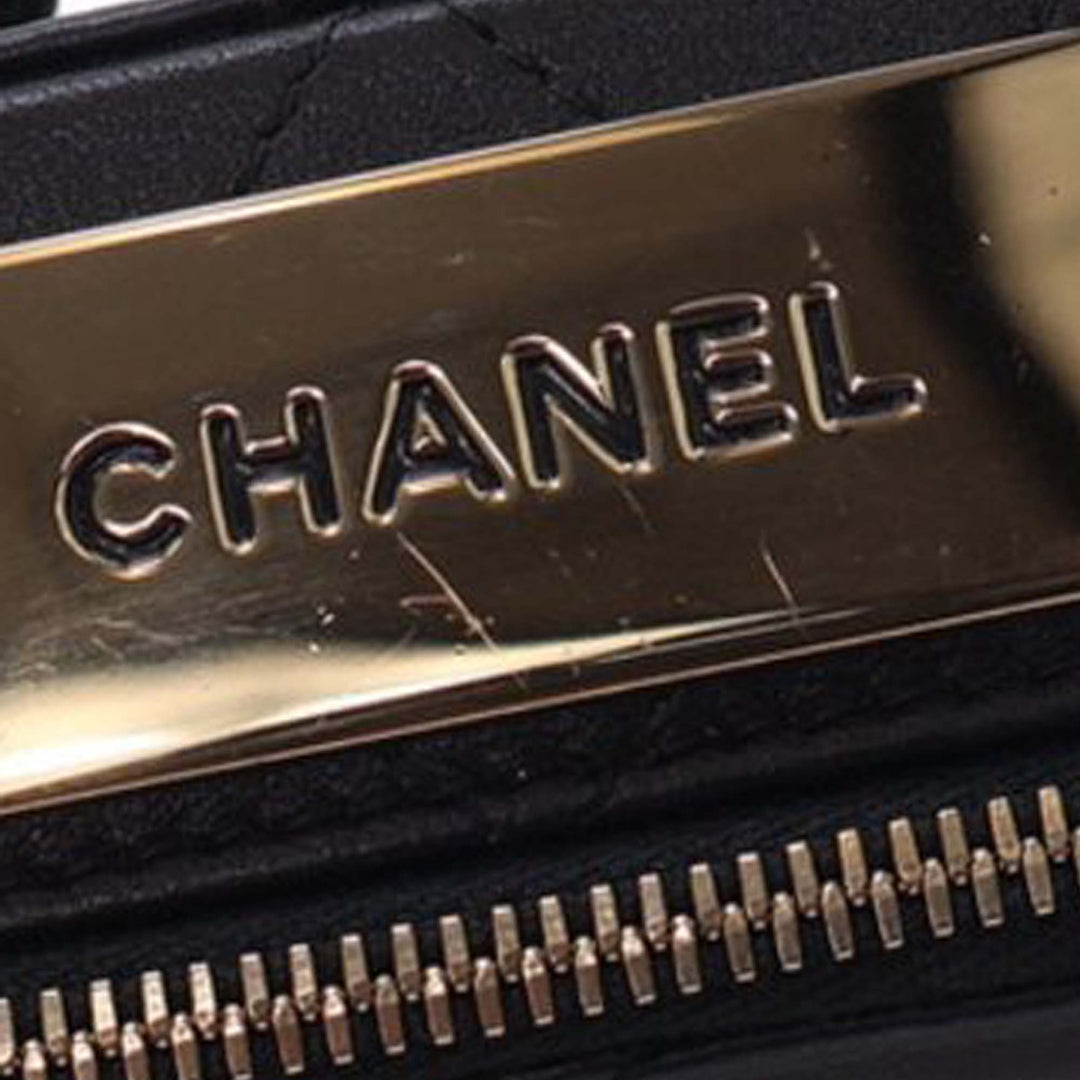 Chanel Mini Cuir d’agneau Trendy CC Cardholder With Chain Noir – GABY PARIS Authentique