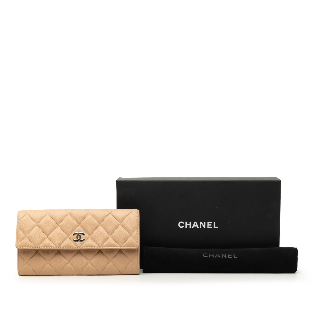 Chanel CC Matelassé Caviar Gusset à rabat Portefeuille long