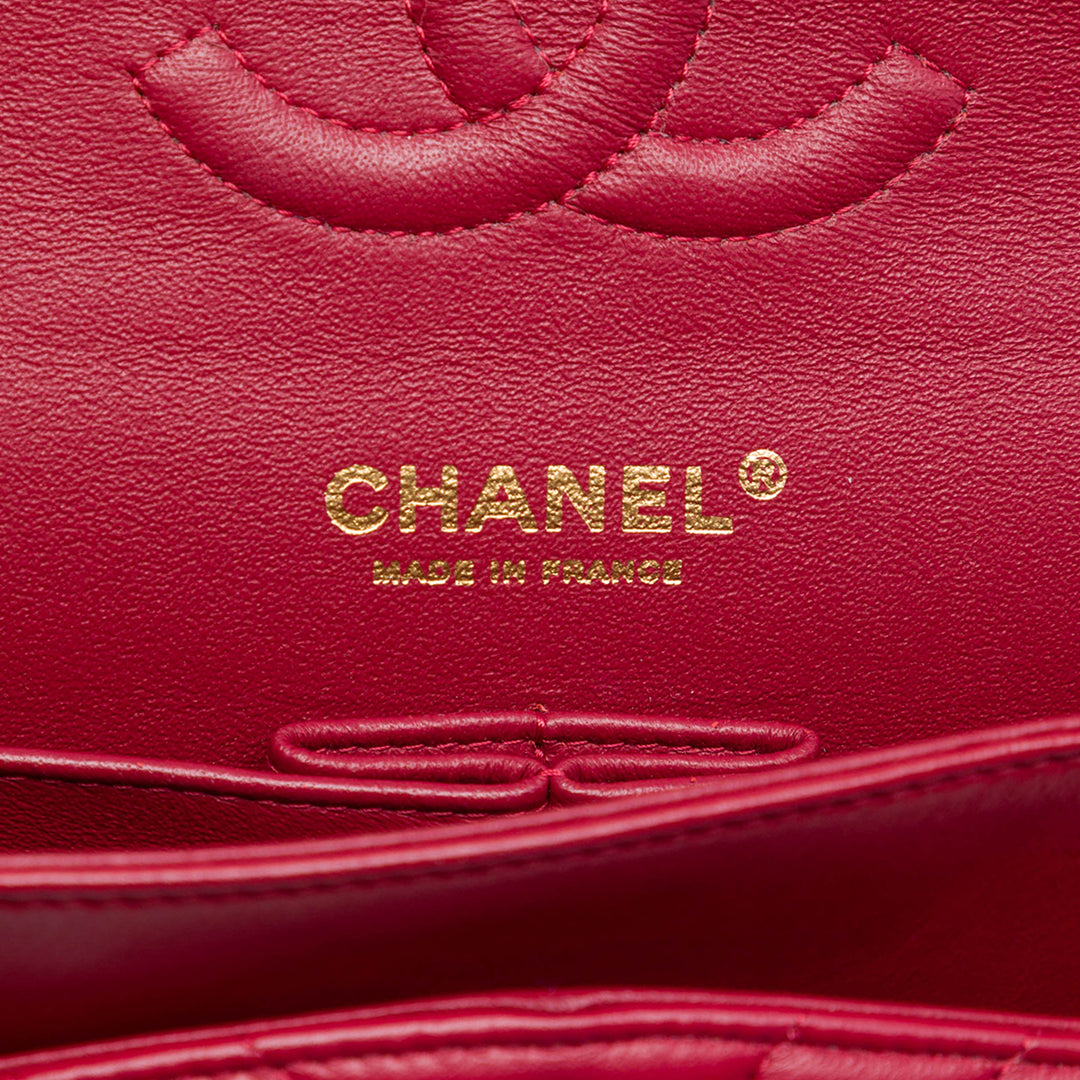 Chanel Medium Classic Chevron Cuir d’agneau Double rabat