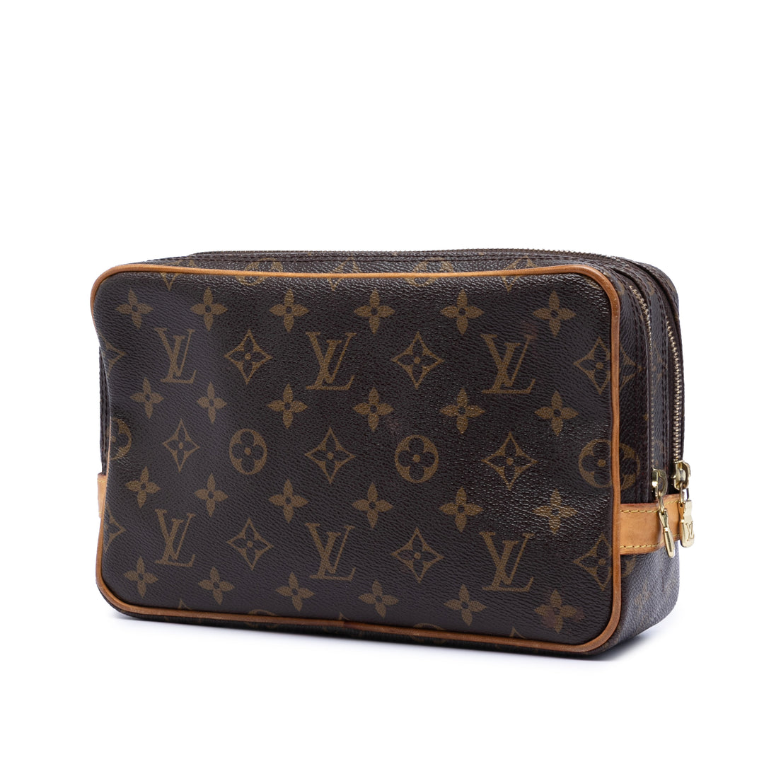 Louis Vuitton Monogram China Run Pavel Pochette