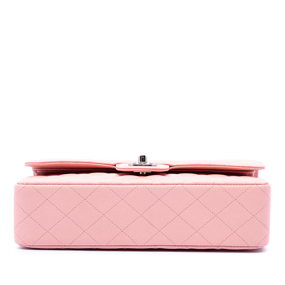 Chanel Sac porté épaule Classic Double rabat Moyen Cuir caviar Rose – vue 3 – GABY PARIS