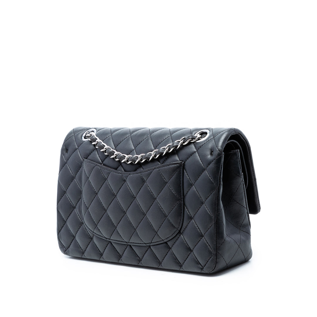 Chanel Medium Classic Cuir d’agneau Double rabat