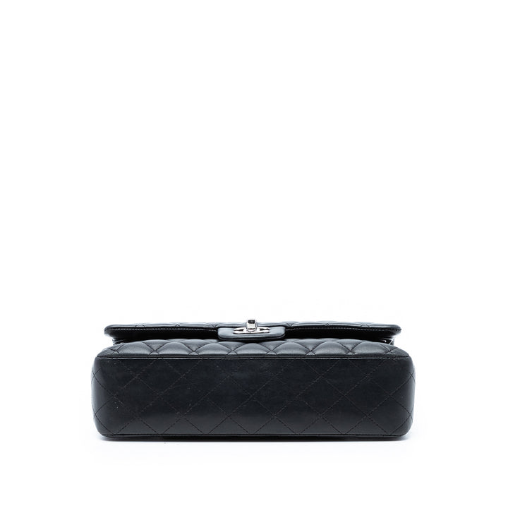 Chanel Medium Classic Cuir d’agneau Double rabat