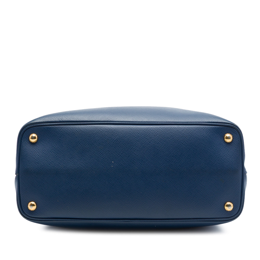 Prada Sac à main Double Poignée Saffiano Moyen Bleu – vue 3 – GABY PARIS