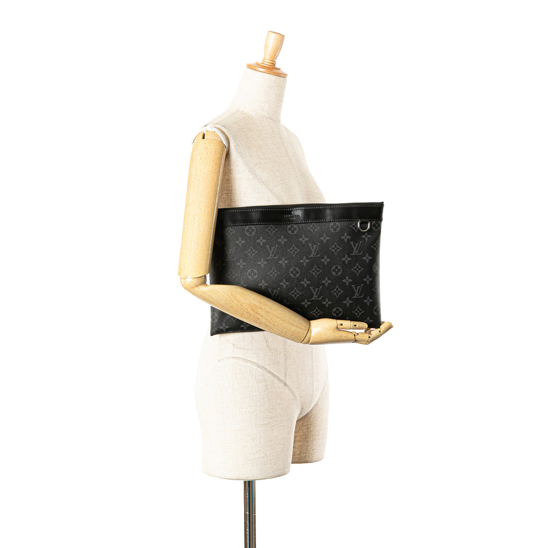 Monogram Eclipse Discovery Pochette GM Black - Gaby Paris