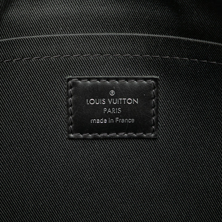 Monogram Eclipse Discovery Pochette GM Black - Gaby Paris