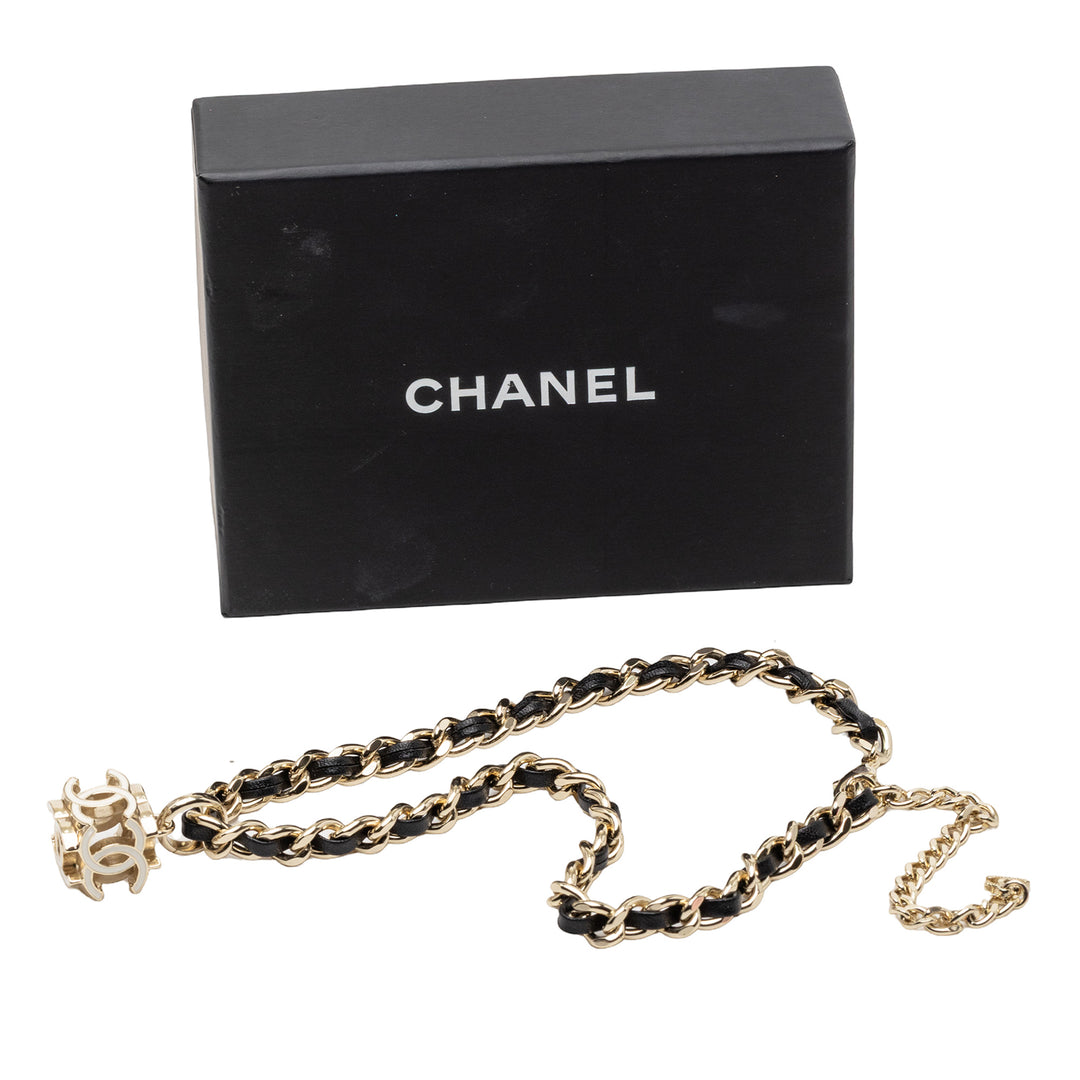 Chanel plaqué CC Cube Pendant Choker Collier