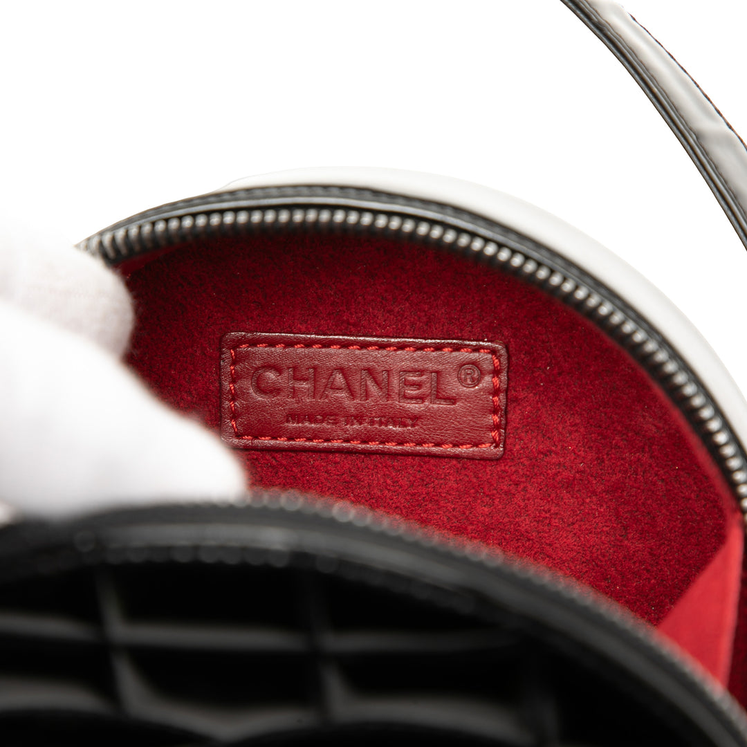 Chanel CC Choco Bar Cuir verni Rond Sac bandoulière