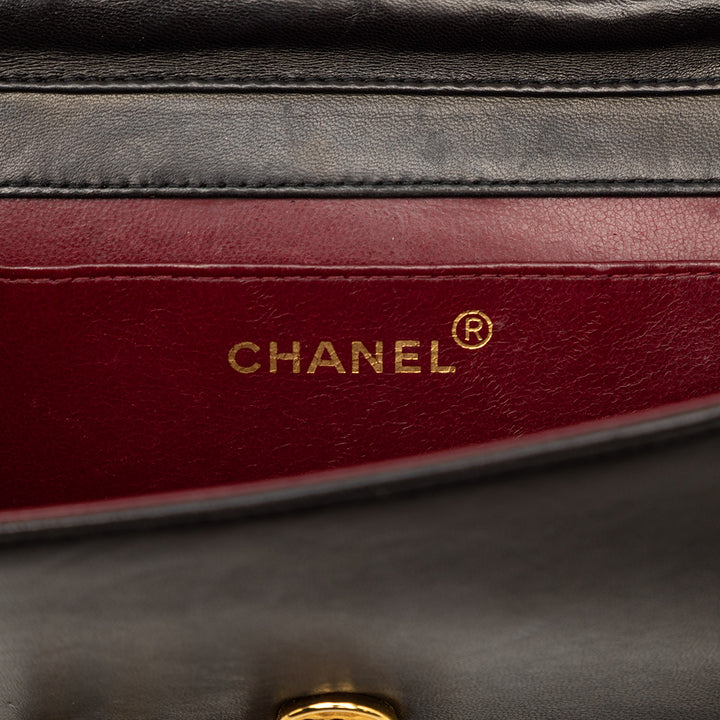 Chanel CC Matelassé Cuir d’agneau Full Simple rabat