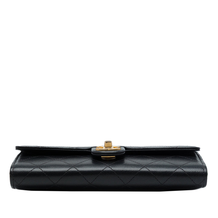 Chanel Pochette Matelassé Chic Perles avec chaîne Cuir de chèvre Noir – vue 3 – GABY PARIS