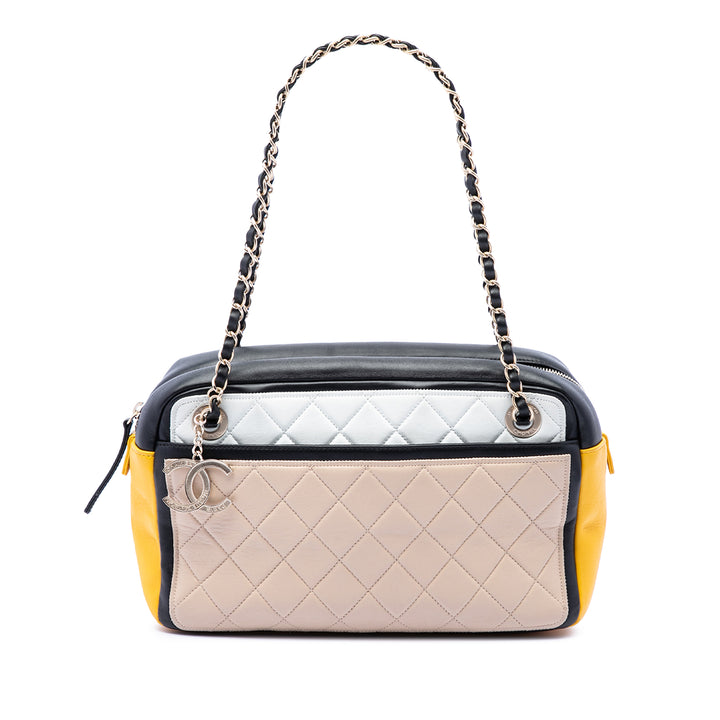 Chanel Tricolor Matelassé Cuir d’agneau Graphic Camera Étui Sac Multi