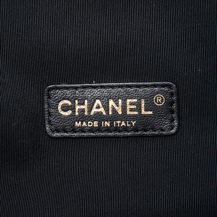Chanel Tricolor Matelassé Cuir d’agneau Graphic Camera Étui Sac Multi