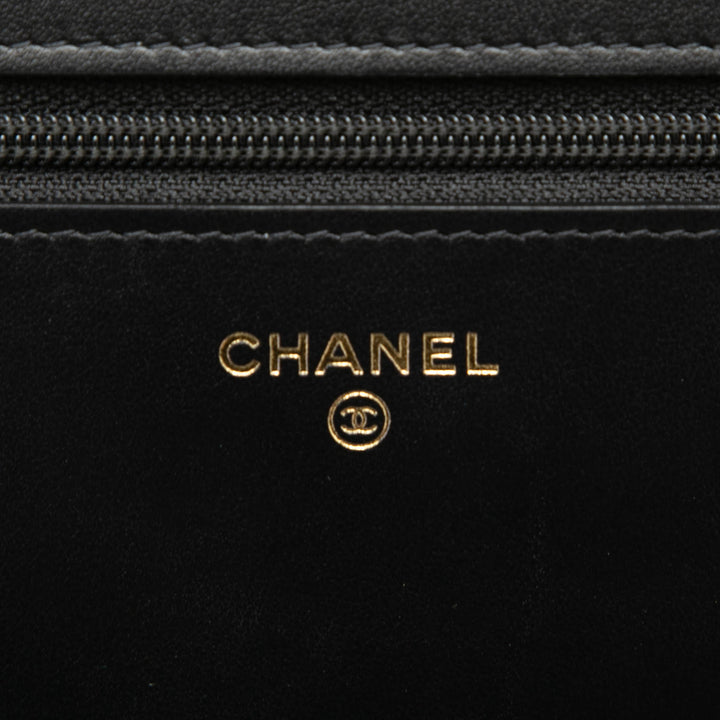 Chanel Matelassé Boy Wallet on Chain Cuir caviar