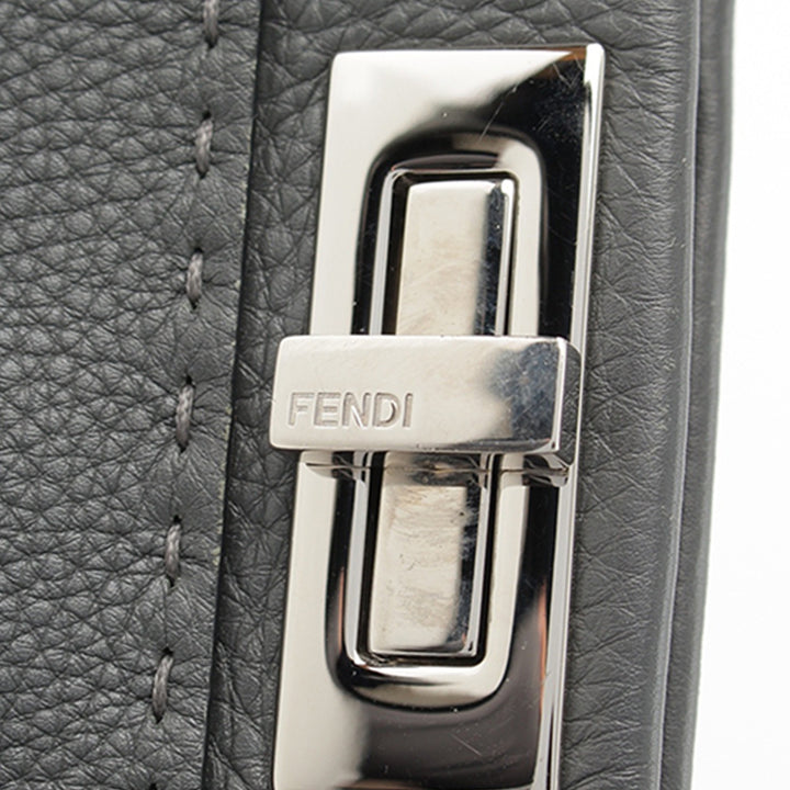 Fendi Selleria Peekaboo Iconic Sac Moyen Cuir