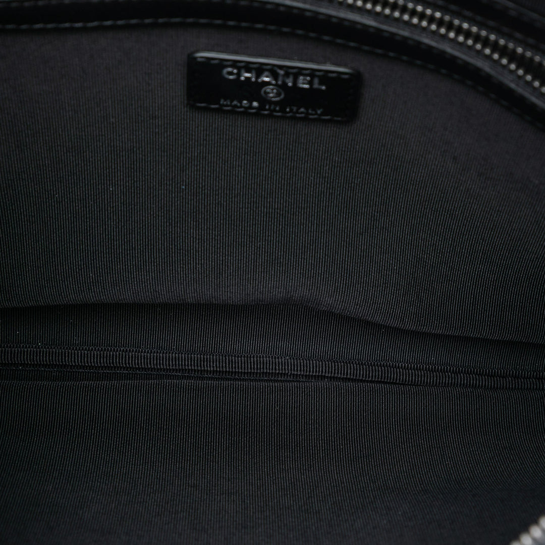 Chanel Medium Toile La Pausa Zip O Étui Pochette