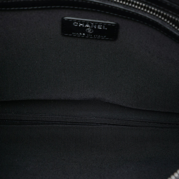 Chanel Medium Toile La Pausa Zip O Étui Pochette
