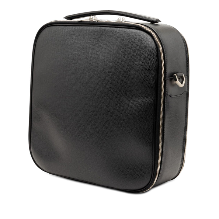Louis Vuitton Taiga Tura
