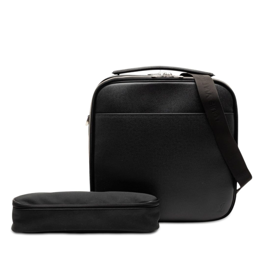 Louis Vuitton Taiga Tura