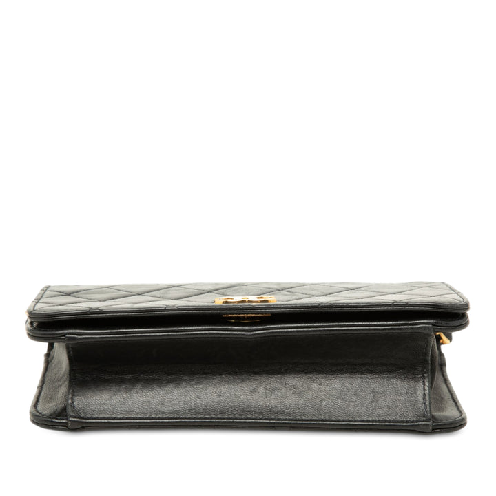Chanel CC Matelassé Rabat intégral Mini Cuir d'agneau Noir – vue 3 – GABY PARIS