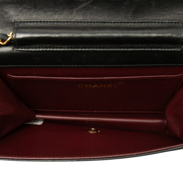 Chanel CC Matelassé Rabat intégral Mini Cuir d'agneau Noir – vue 4 – GABY PARIS