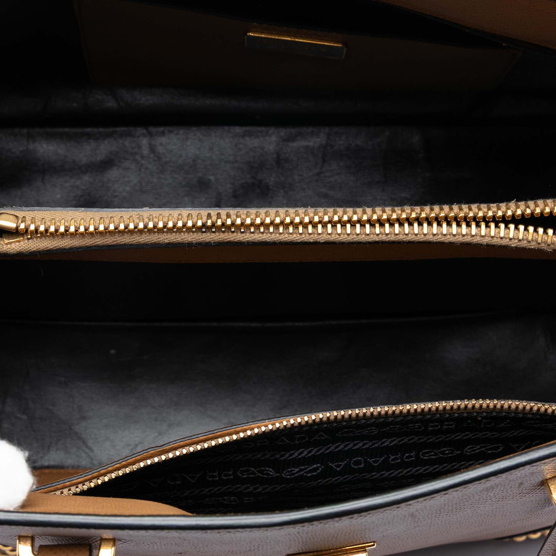 Prada clouté Saffiano Cuir Promenade Sac