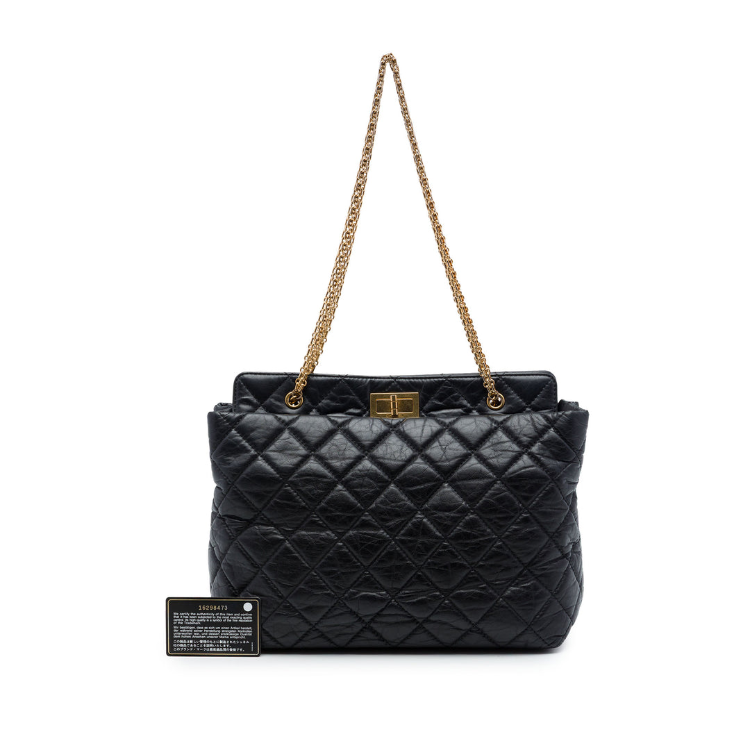 Chanel Matelassé vieilli Reissue 2.55 Cabas Cuir de veau Noir – vue 7 – GABY PARIS
