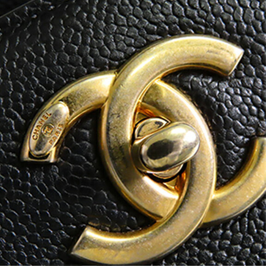 Chanel CC Caviar Sac