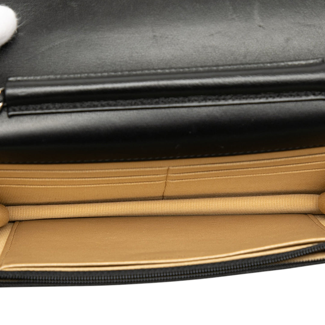 Chanel CC Matelassé Cuir d’agneau Coco Clips Wallet on Chain